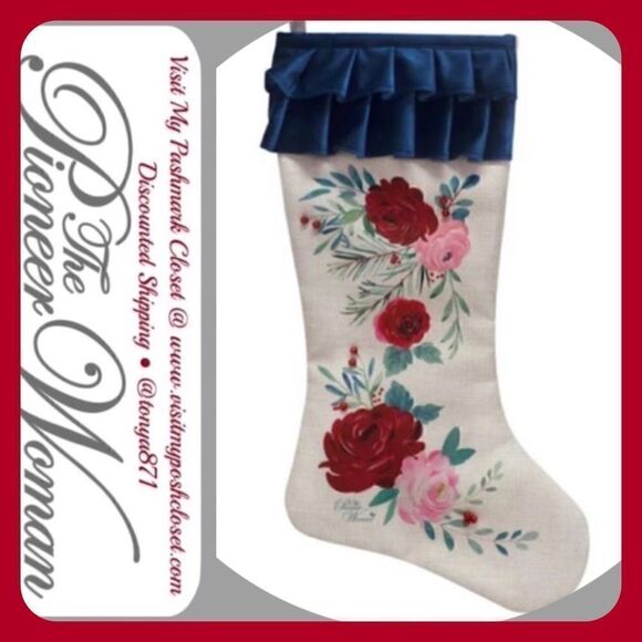 🦋 2022 🦋 New Pioneer Woman (1) Red Roses Ruffle Christmas Stocking, 20"h - Picture 1 of 8